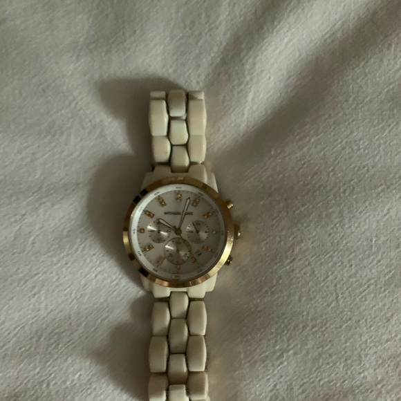 Vintage White MK watch - Picture 3 of 4